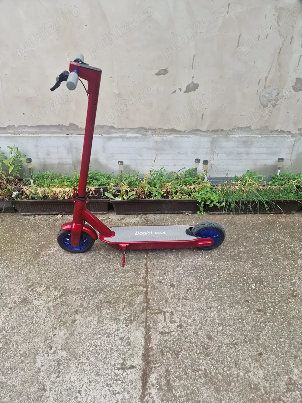 Trotineta electrica Bogist G30 MAX, motor 48V cu 500W, baterie de 15 A