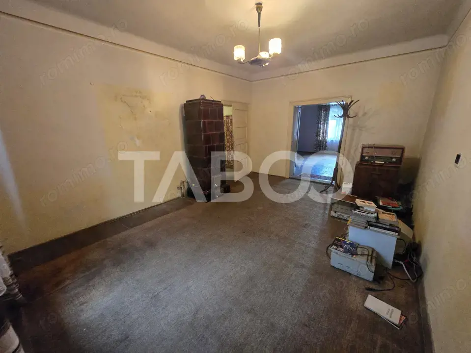 Casa de vanzare cu 3 camere 83mpu zona Piata Cluj Sibiu