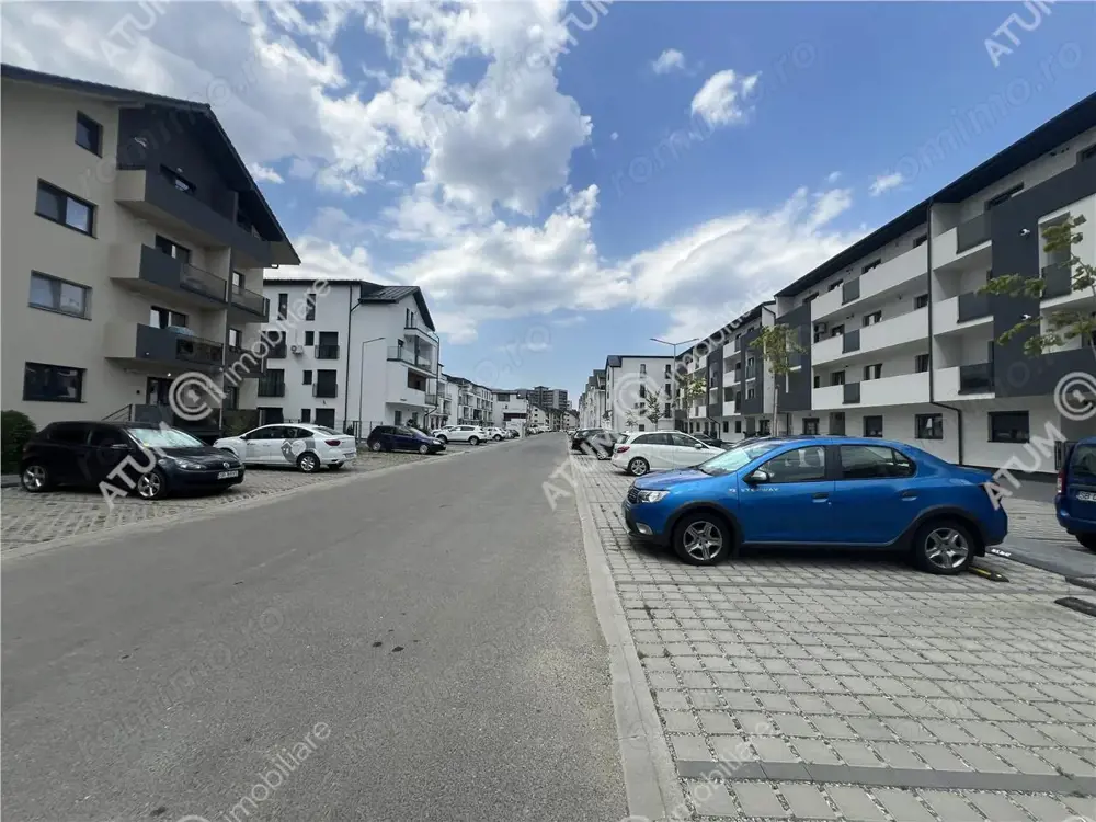 Apartament de 2 camere decomandate etaj 2 zona Doamna Stanca