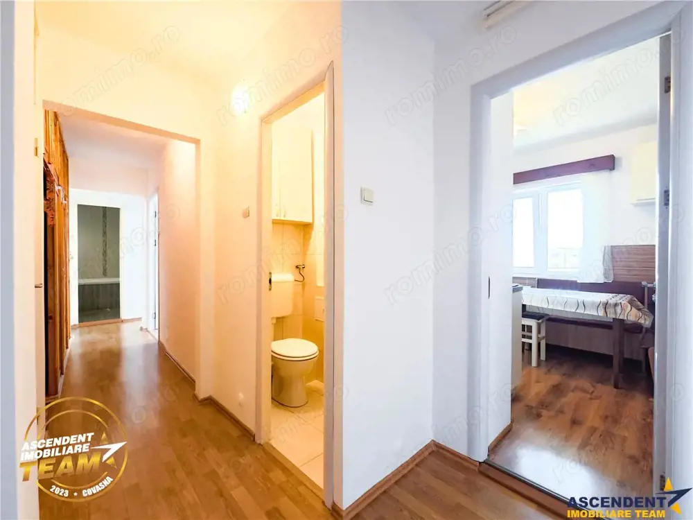Tur 3D! Apartament luminos,decomandat, renovat,3 camere,Lenin,Sfantu Gheorghe Tur 3D! Apartament luminos,decomandat, renovat,3 camere,Lenin,Sfantu Gheorghe