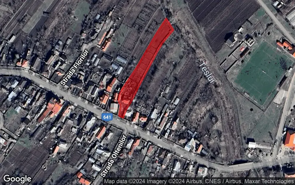 Teren cu casa batraneasca Pielesti