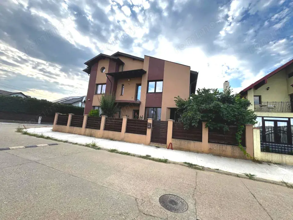 Vila S+P+1+Pod mansardat Albert Roua