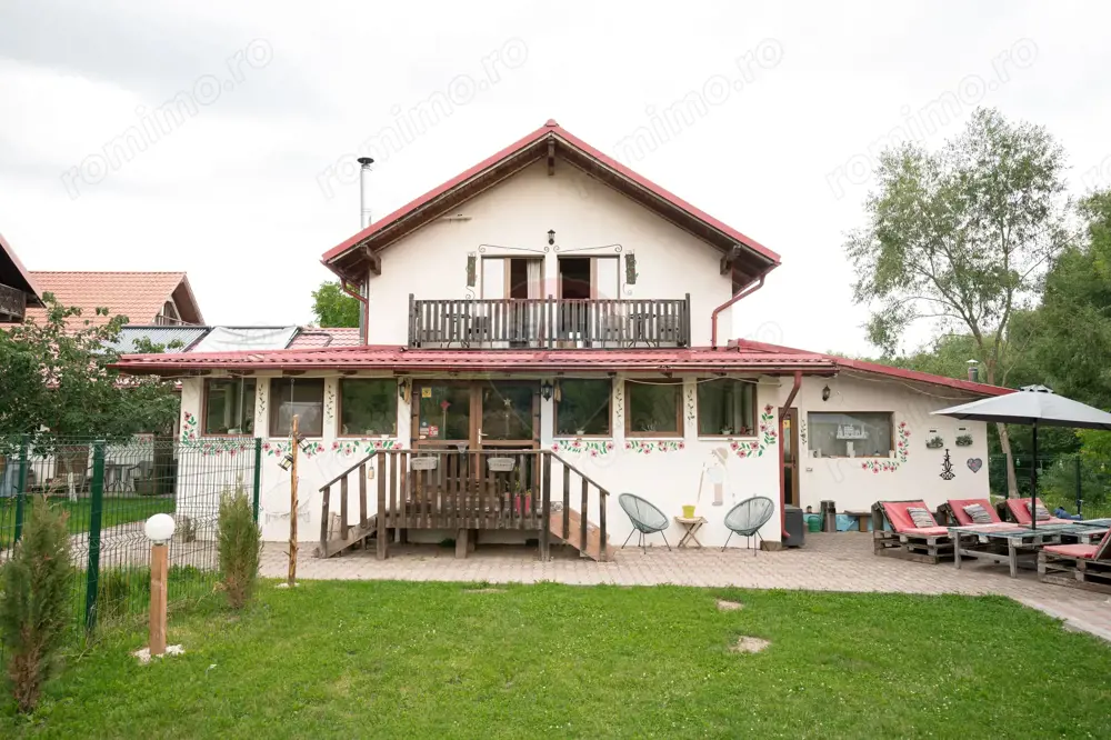 Casă de vacanță sau pensiune cu recenzii excelente, în Inima Branului Casă de vacanță sau pensiune cu recenzii excelente, în Inima Branului