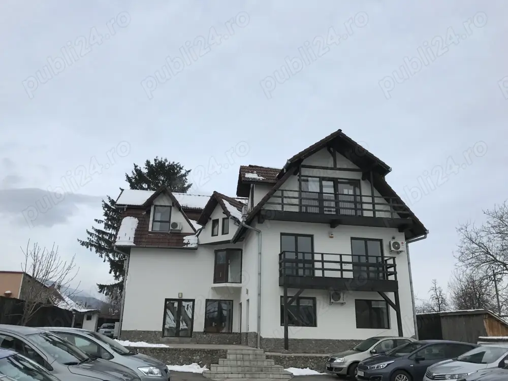 Inchiriere imobil compus din S+P+E+M, in suprafata de 580 mp utili pretabil pentru, birouri, clinica