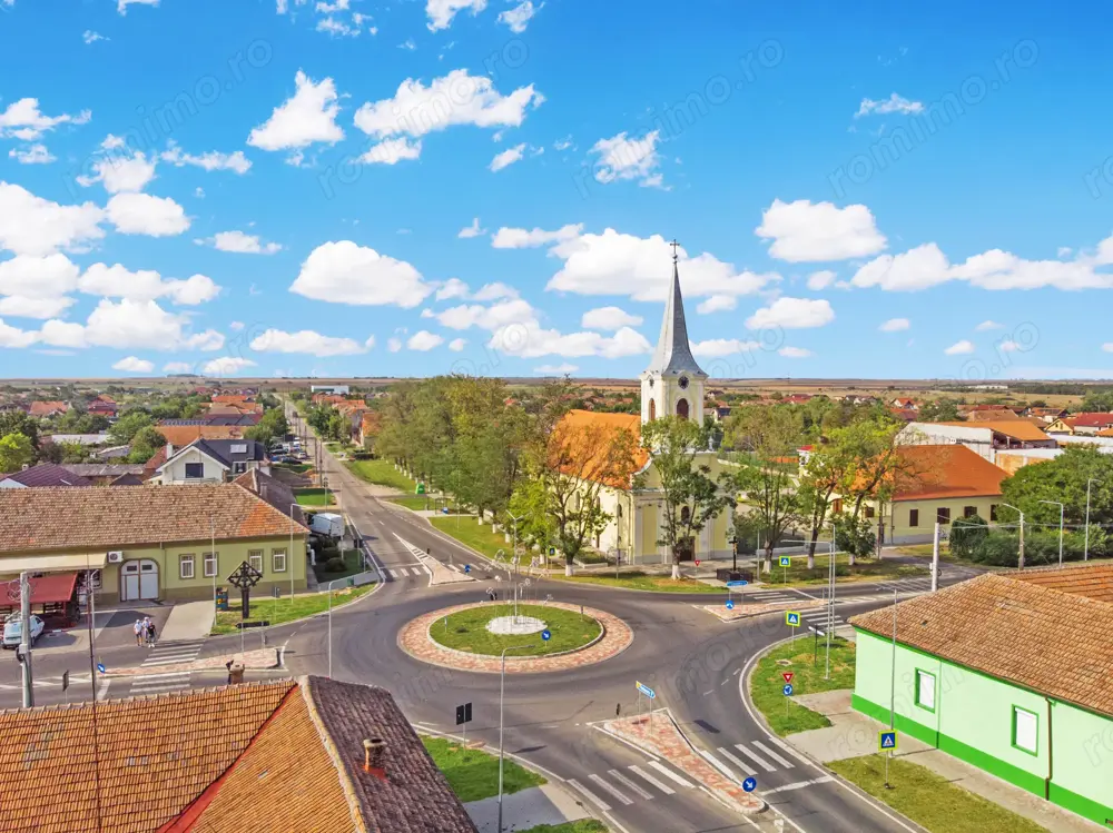 Spatiu comercial de vânzare în centrul satului Dudeștii Noi