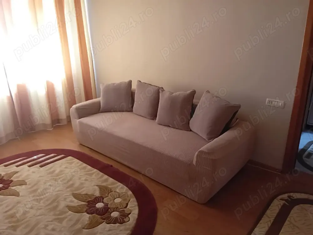 Ap 2 Cam Central la cheie renovat mobilat uilat 54mp etaj 7 lift boxa