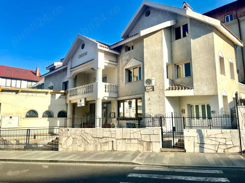  Super oferta ! Vila Ramnicu Valcea, ultracentral, LUX , Parcul Zavoi, 2 apartamente !