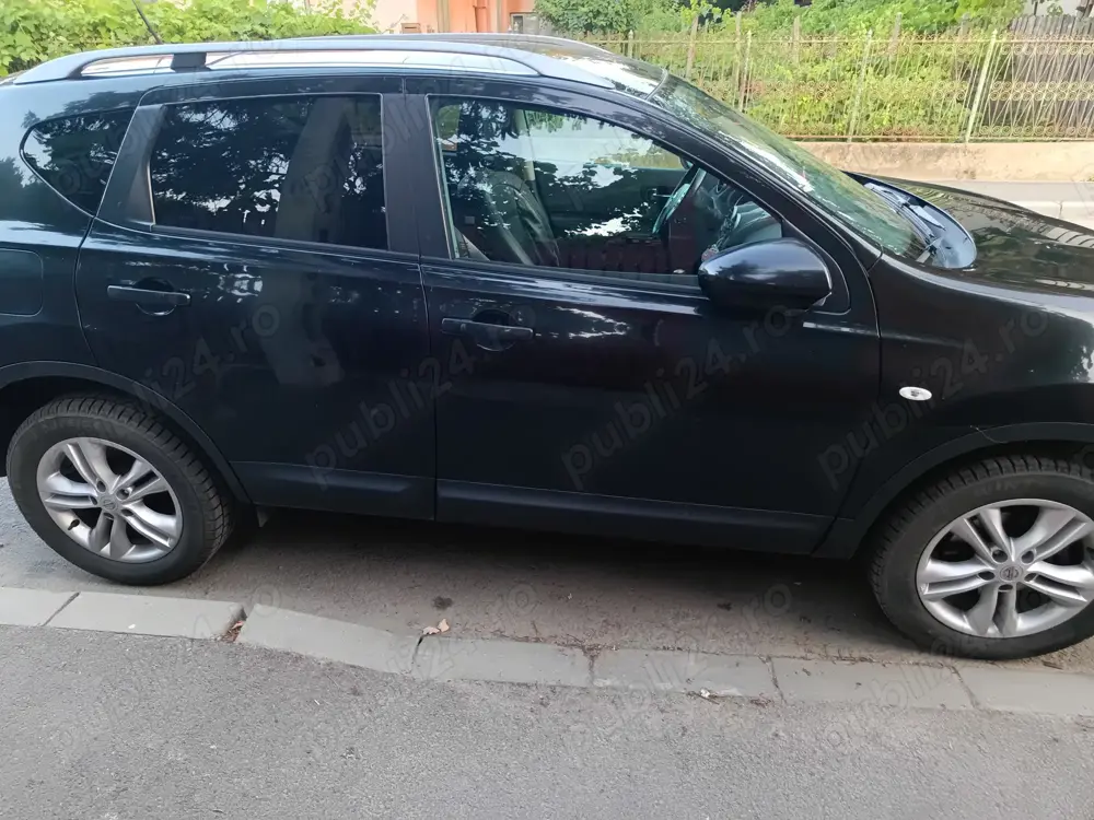 Vând Nissan Qashqai  Vând Nissan Qashqai