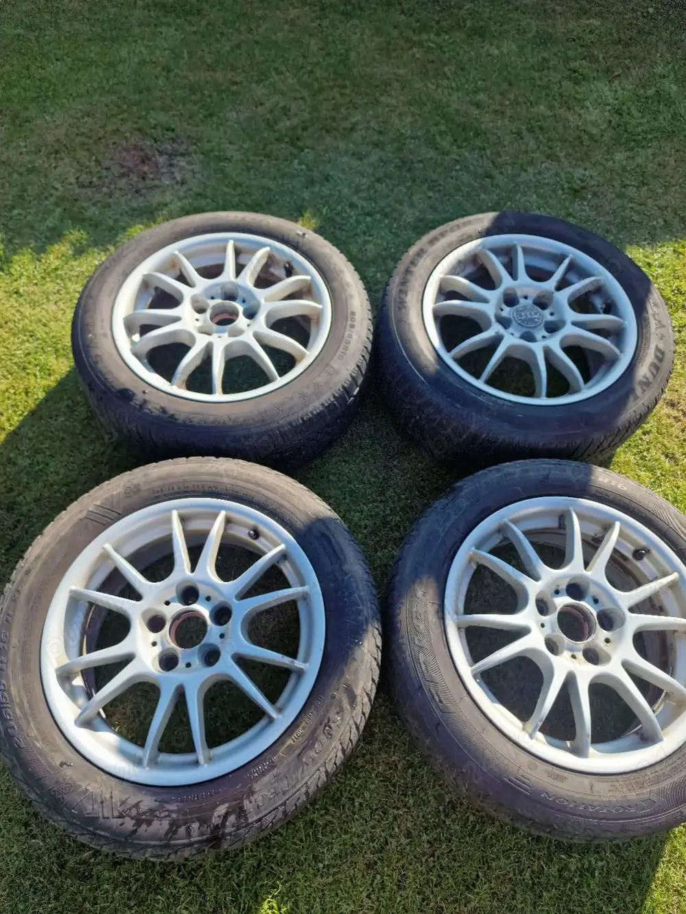 vand anvelope iarna diferite mărci si de vară