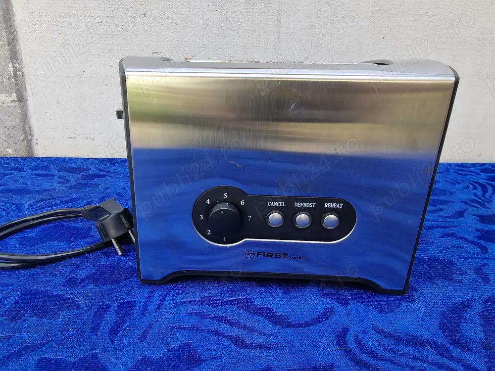 First, Prajitor de paine 2 felii, 7 niveluri de rumenire, 1000W**