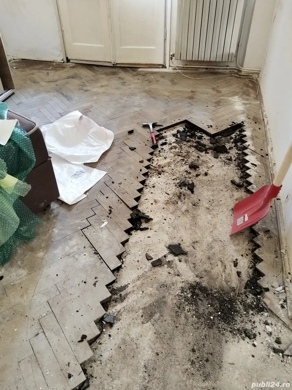 Angajam muncitori necalificati