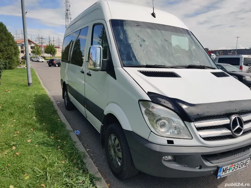 Mercedes  sprinter   8+1