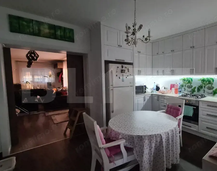 Casă de vânzare, 153 mp, teren 500 mp, Cartierul Marcus 