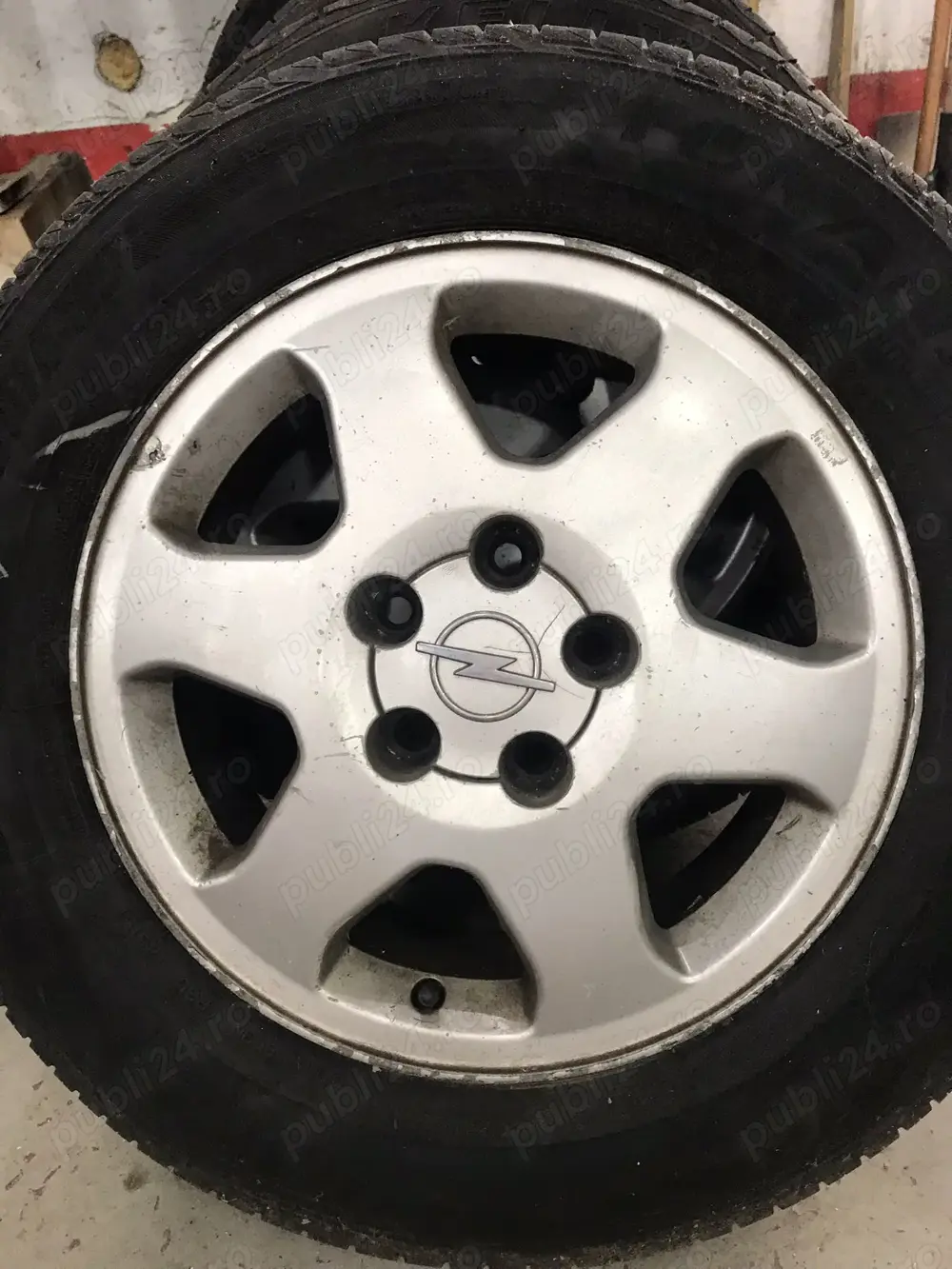 Anvelope auto de vară cu jante aliaj+ o rezerva 