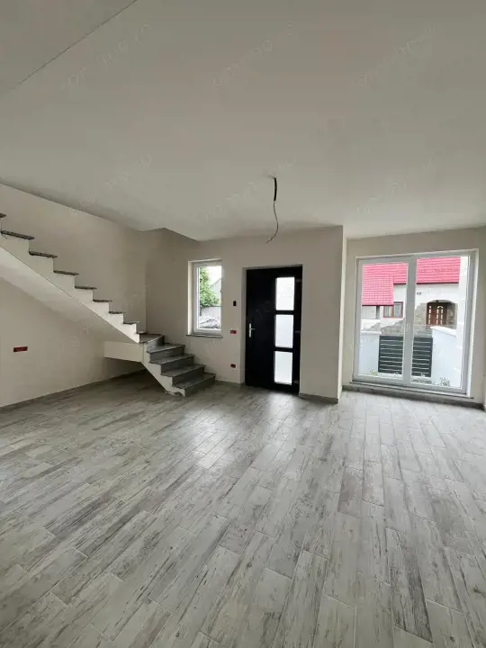  Duplex, 158 mp ,Radauti