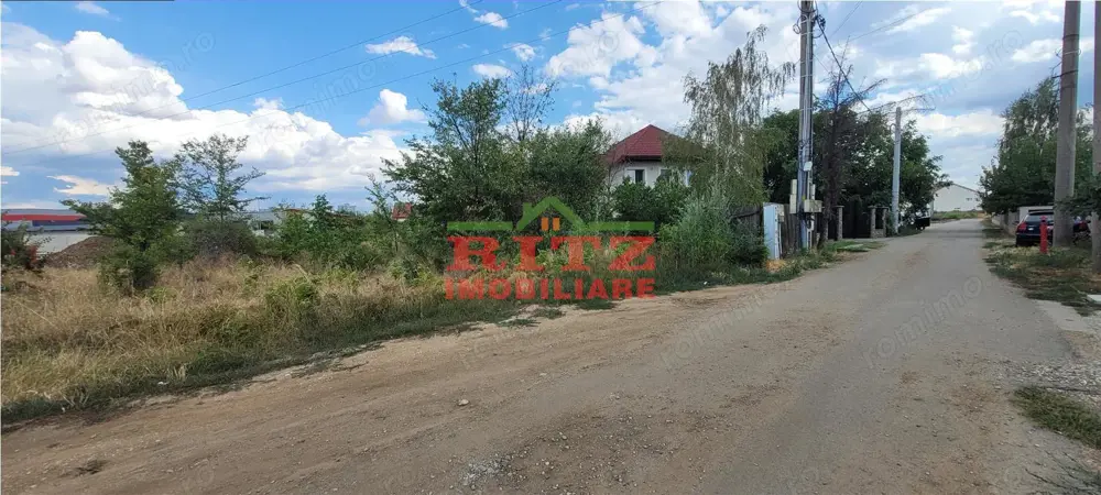 Teren intravilan S=4716 mp, D= 38 ml, SUB PRETUL ZONEI !