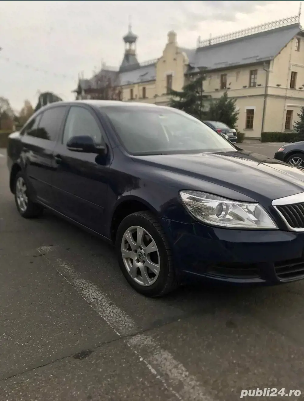 Vând Skoda Octavia bine întreținută