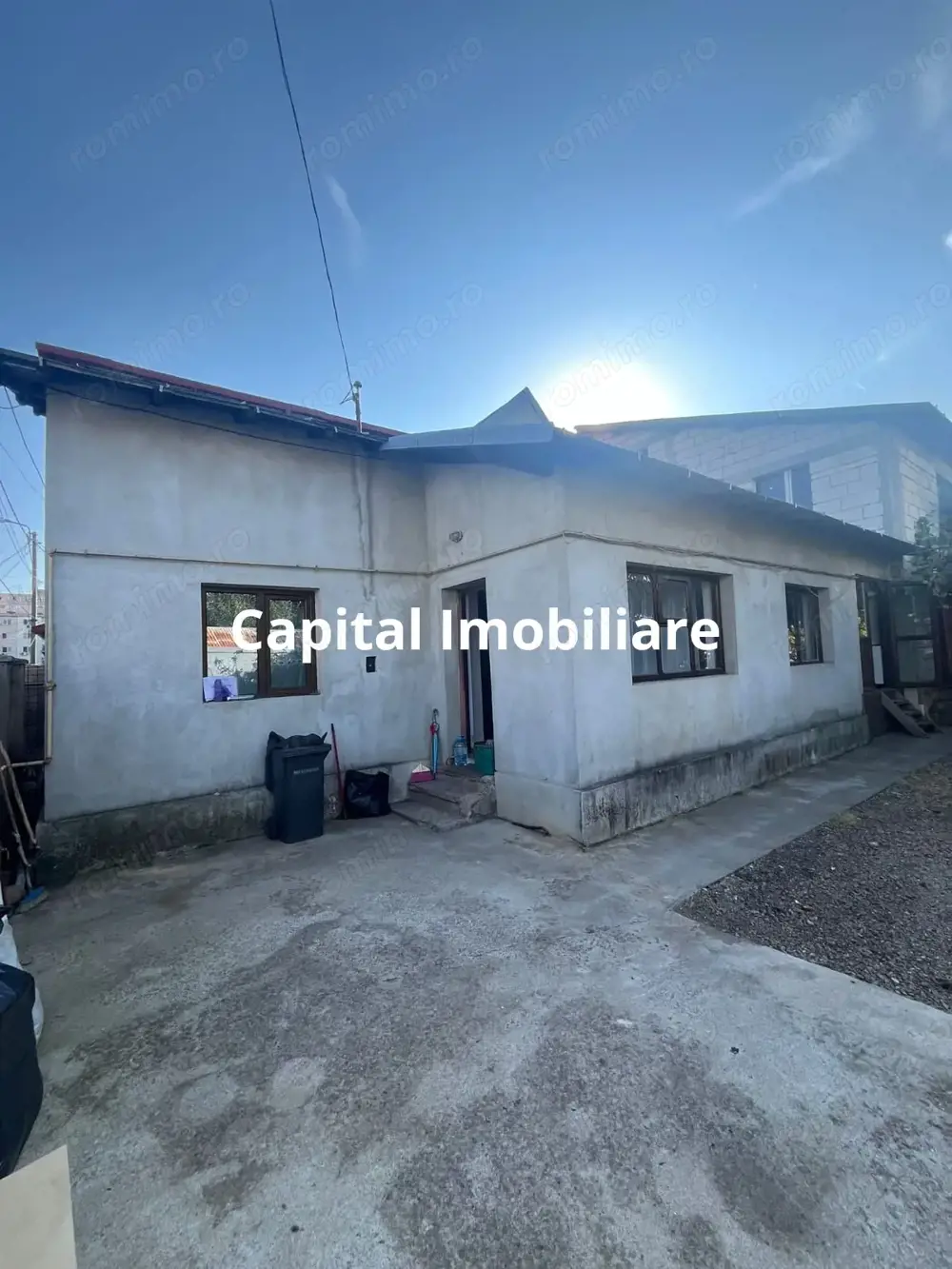 Casa Duplex partial finalizata,  zona Andrei Muresanu