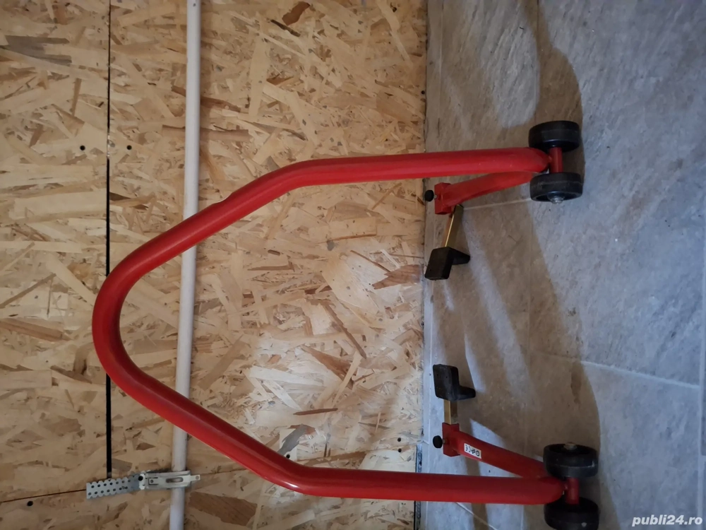 De vanzare stand motor  De vanzare stand motor