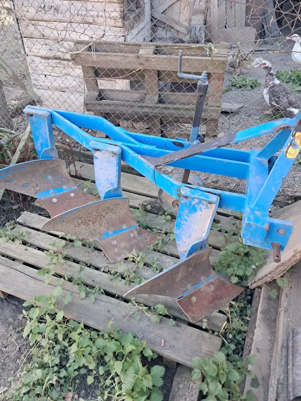 Plug ptr tractor 25-40 Cp  ca și nouă 