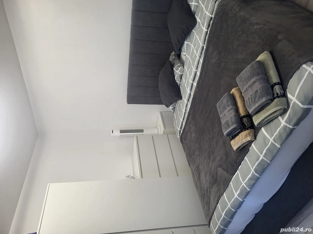 Închiriez apartament în regim hotelier  Închiriez apartament în regim hotelier