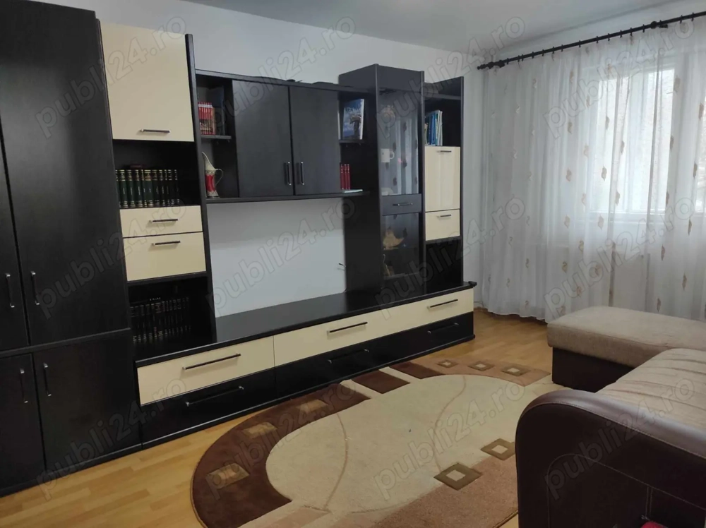 Apartament 3 camere Astra-Brasov