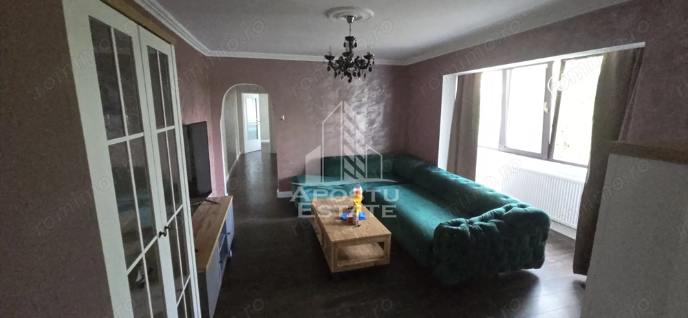 Apartament cu 3 camere in zona Circumvalatiunii cu centrala proprie