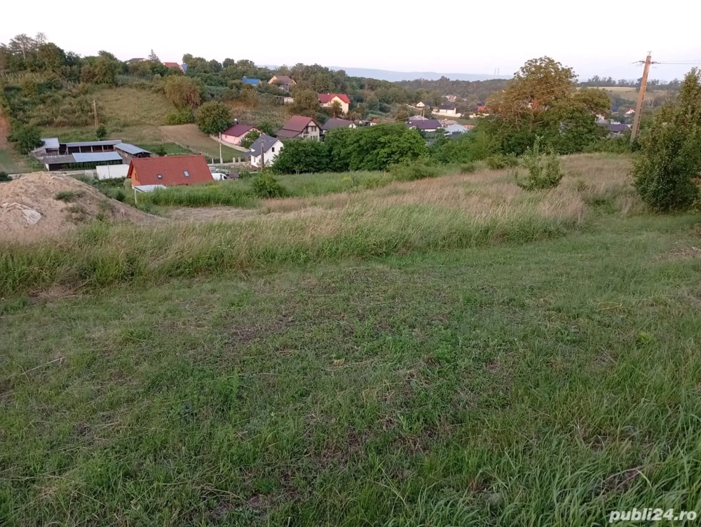 Proprietar,vand 1800 mp teren intravilan si 1000 mp extravilan in sat Magura,jud Bacau