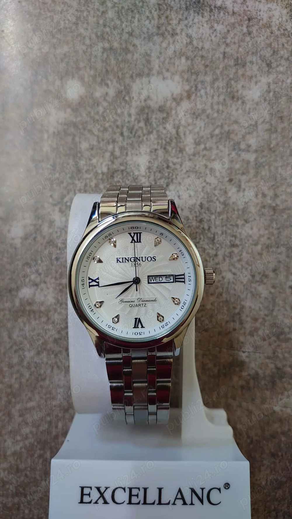 Ceas barbatesc ,  Cristalele care indica ora 