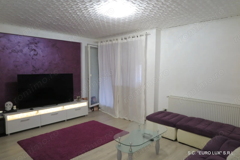 Casa P + M - Zona Vlaicu + spatiu comercial