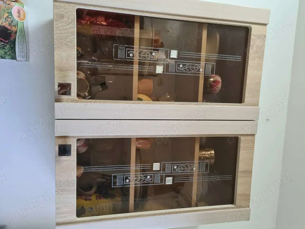 Vând mobilă de bucătărie și Dulap de haine,În Sibiu.