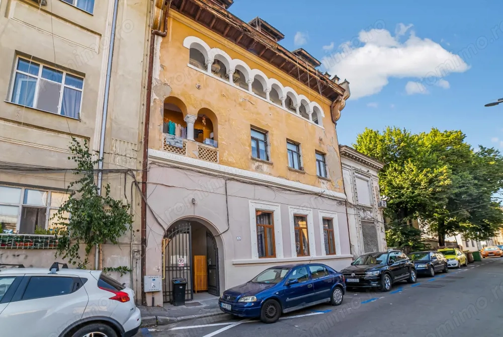 4 camere*Parter/2*Vila interbelică*Curte comună*120 mp utili*C. Dona 5