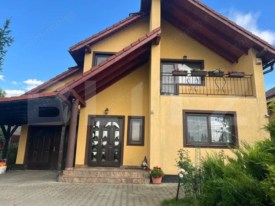 Casă Sângeorgiu de Mureș – 500 mp teren, finisaje premium, zonă liniștită