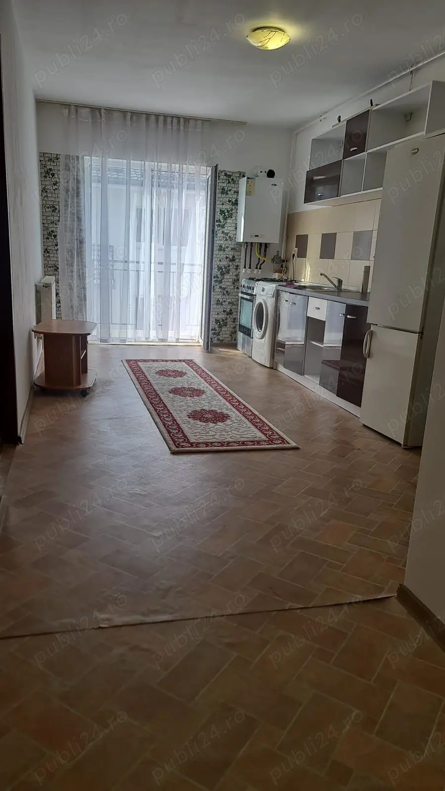Apartament 1 camera decoamndat zona Stejarului