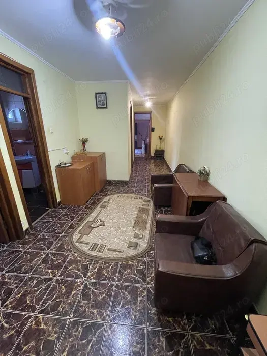 2 camere Eremia Grigorescu 85mp etaj1 si boxa 10mp 98000euro 2 camere Eremia Grigorescu 85mp etaj1 si boxa 10mp 98000euro