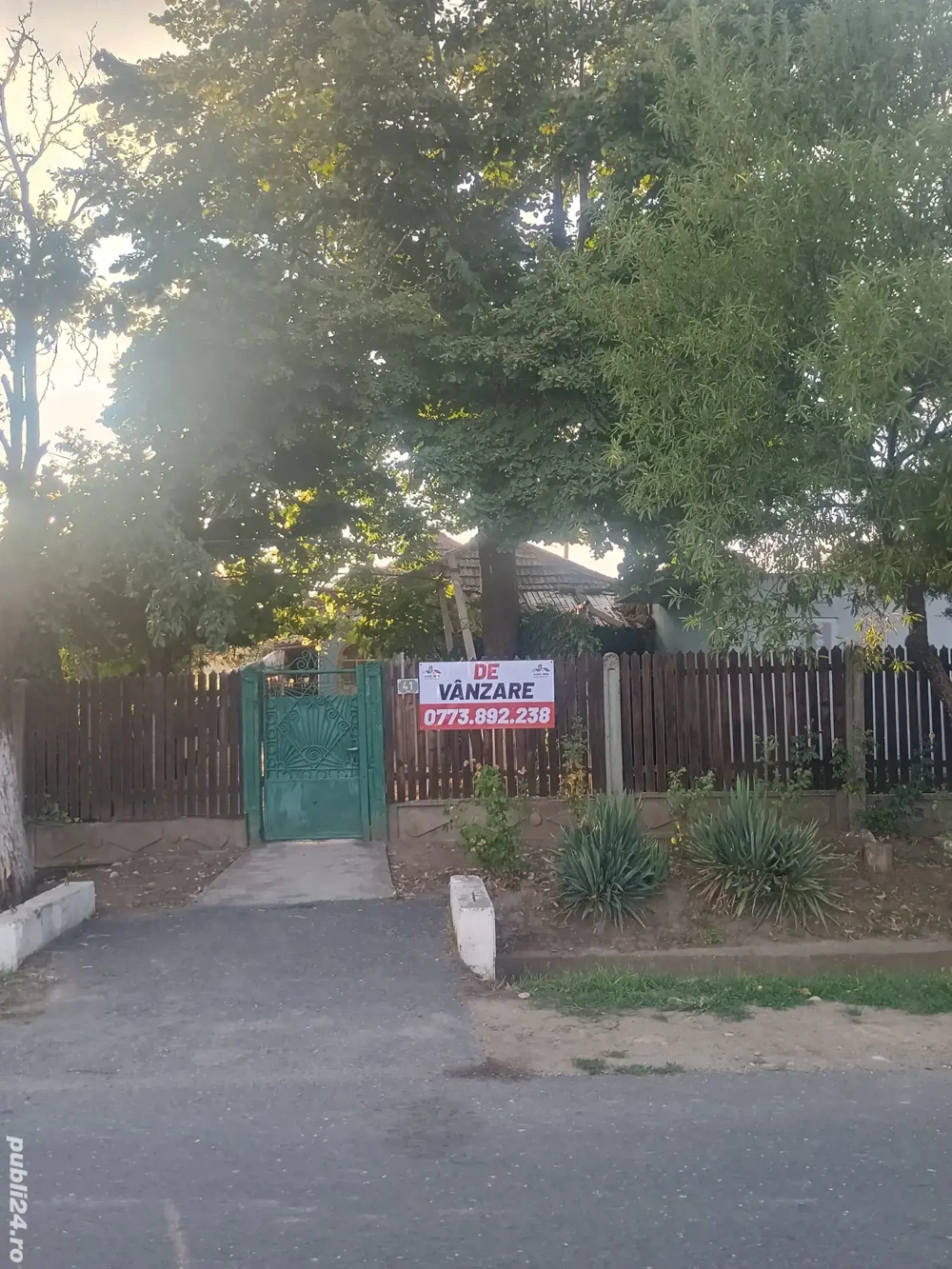 Casa tip parter Merei