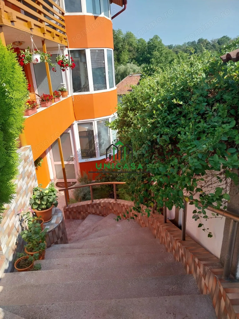 Casa - Cetatuie - Vedere Panoramica