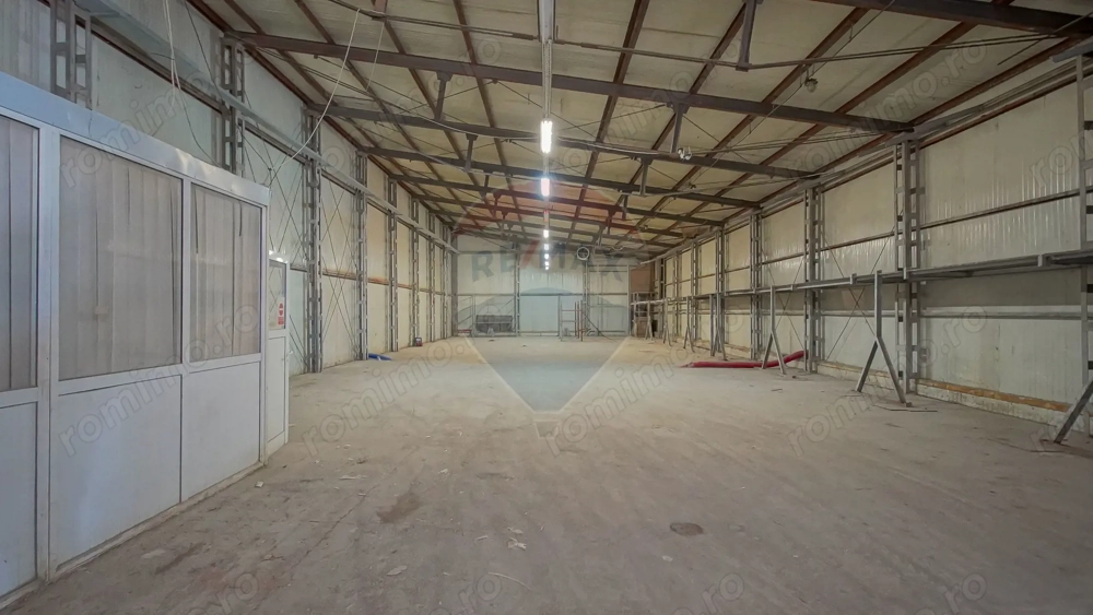 Hala de închiriat – 450 mp utili în Bartolomeu