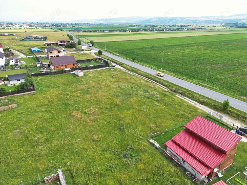 Teren Bod, cartier Poiana Craitelor, 732-2196mp, utilități,