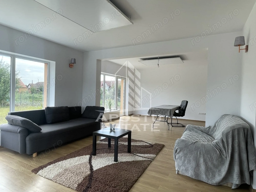 Casa individuala Sanmihaiu Roman cu garaj