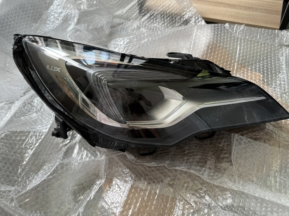 Vand Far dreapta Opel Astra K original GM nou LED/ Matrix