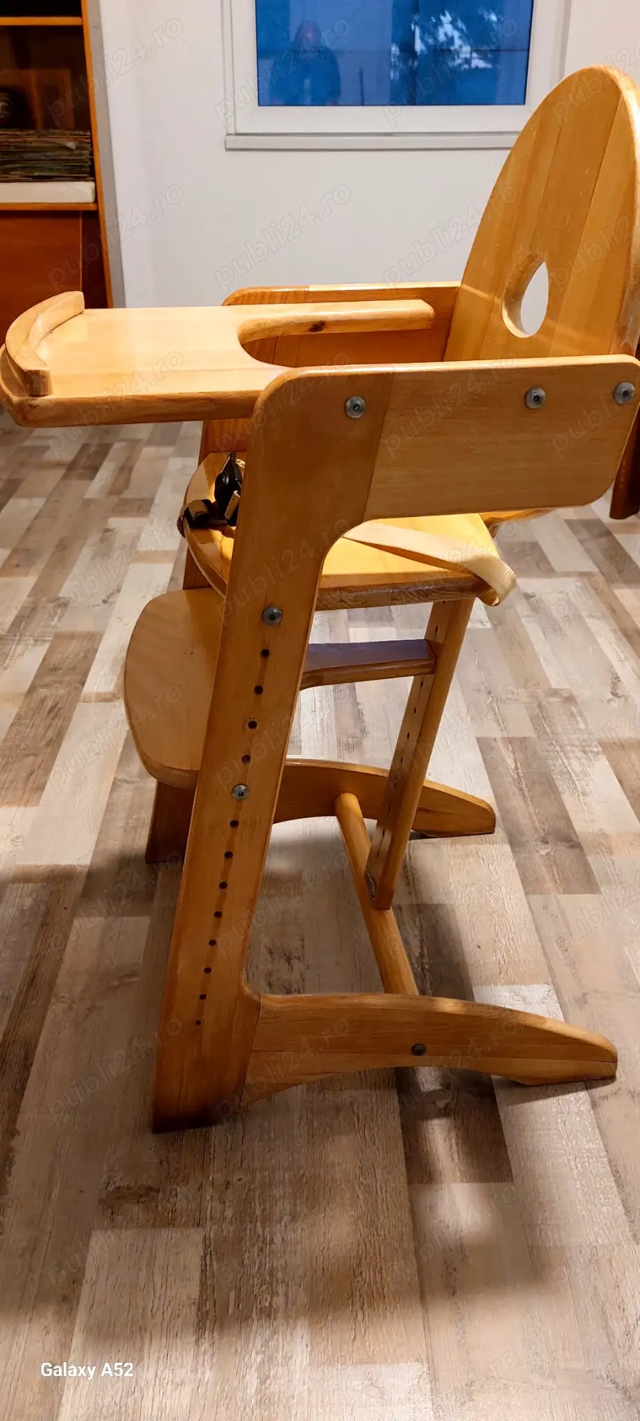 Scaun copii de luat masa