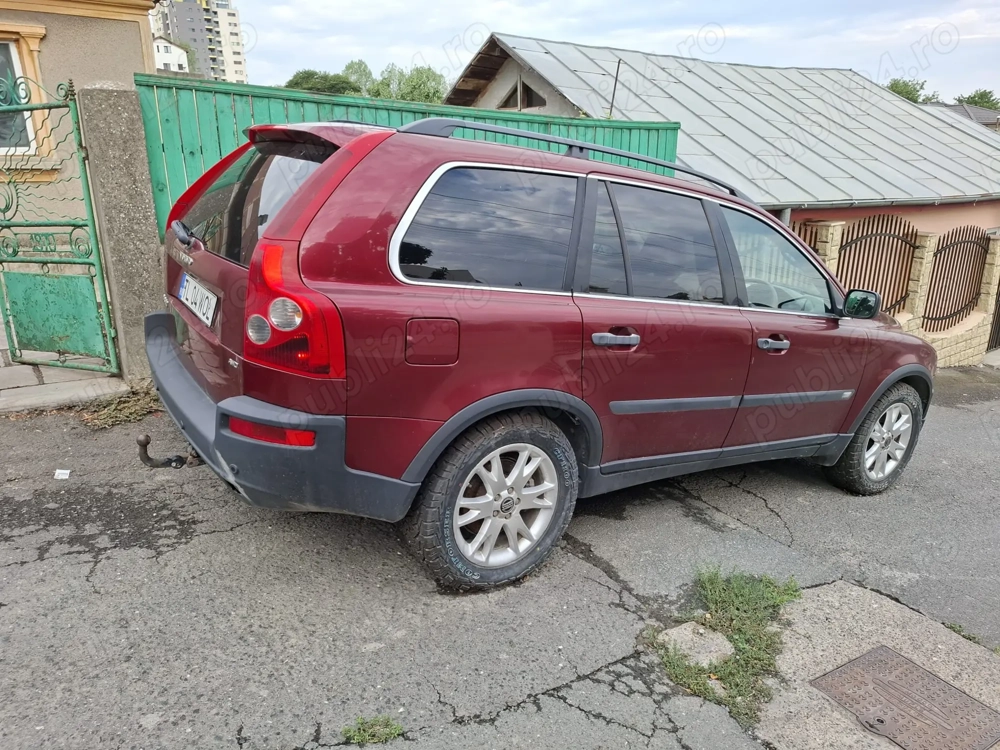 Mașină Volvo jeep XC90