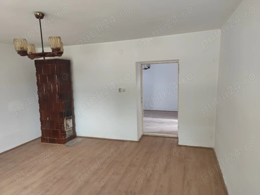 Proprietar vând casă la Cenei jud.Timis