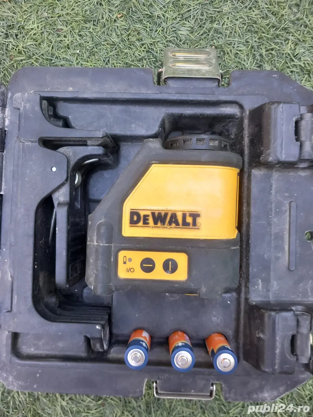 laser dewalt