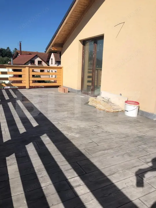 Casă modernă, 3 dormitoare, 118 mp utili, teren 750 mp – Hălchiu, Brașov