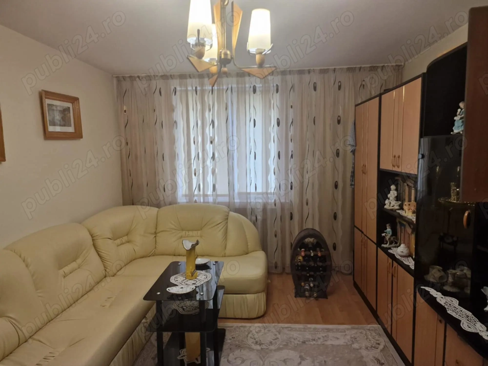 Ap 3 Cam Calea Romanului Orion 80mp la cheie renovat mobilat decomandat etaj 4 pod , parcare boxa