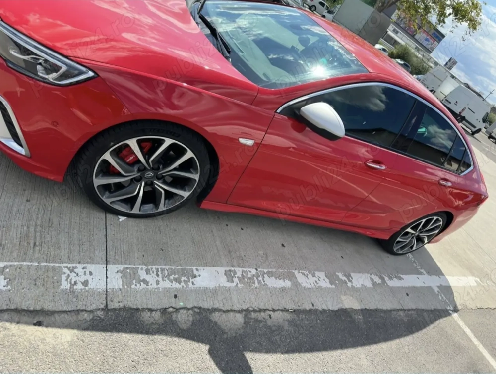 Vând Opel Insignia GSi