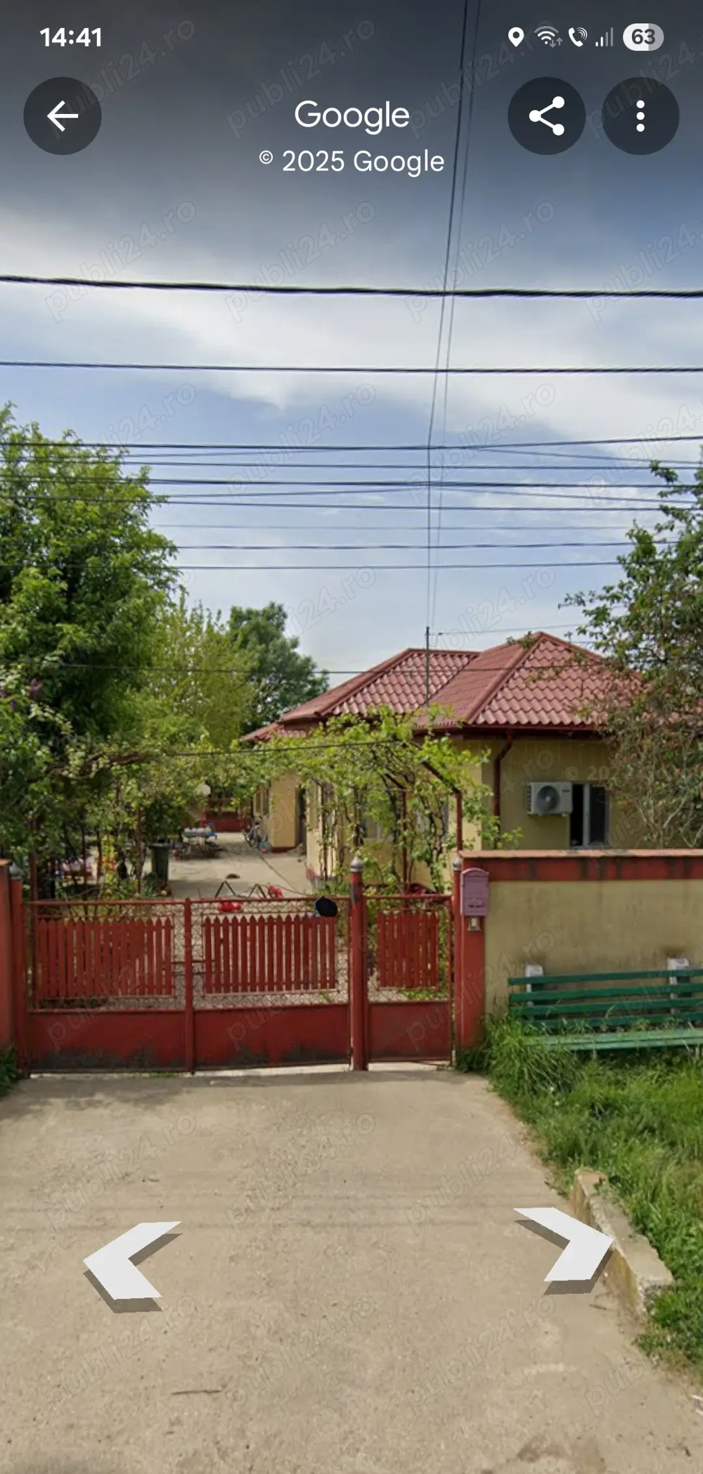 Casa cu teren deschidere directa la lac Corbeanca