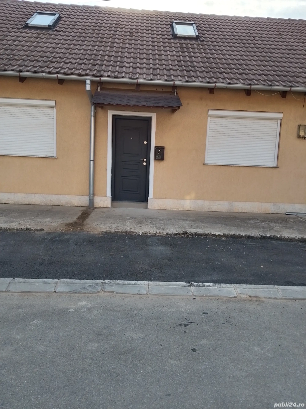 Vand casa in Nojorid Vand casa in Nojorid